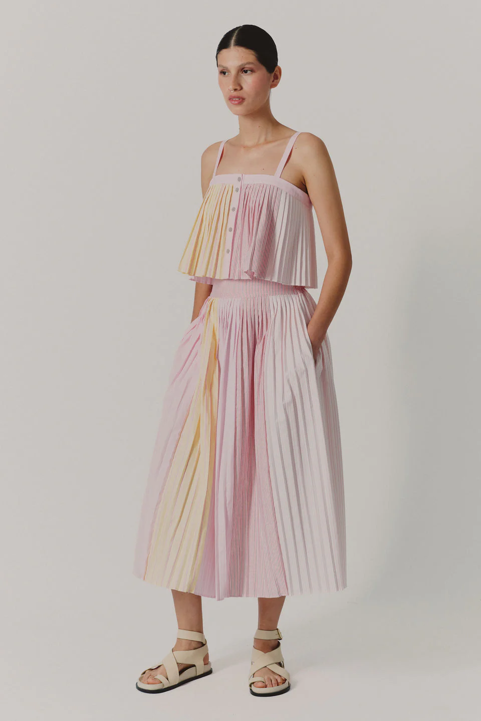 Gabriela Set in Mix Lines Rosa EU